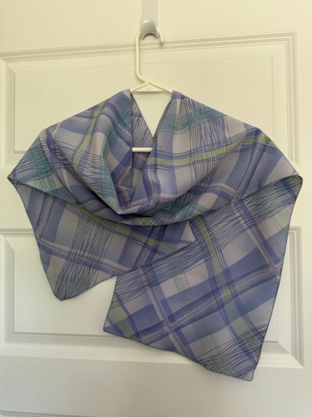 Vintage Clandestine scarf 50" X 12" 100% polyester